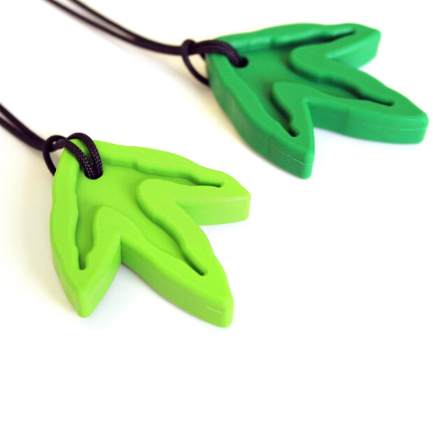 ARK tyggehalskæde med dinosaurspor