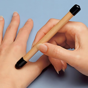 Massagestav af træ med plastikspids