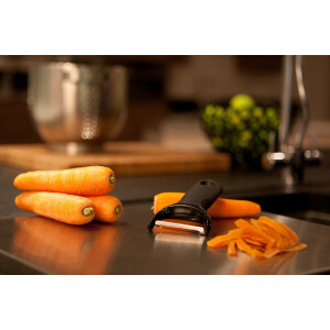 Good Grips Y-peeler
